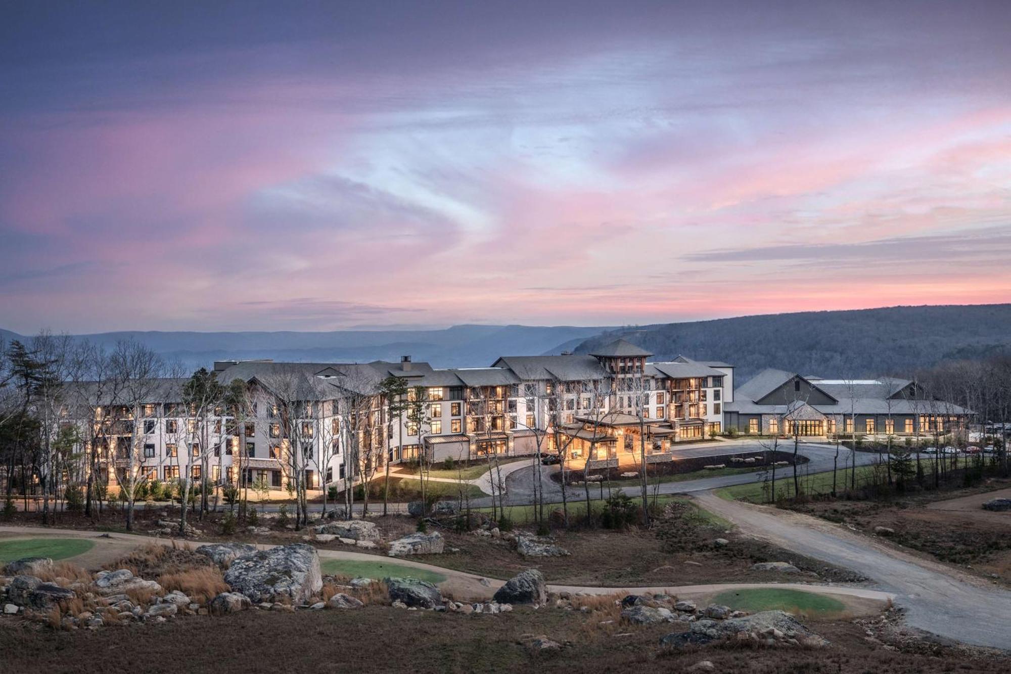 Cloudland At Mclemore Resort Lookout Mountain, Curio By Hilton Rising Fawn Экстерьер фото