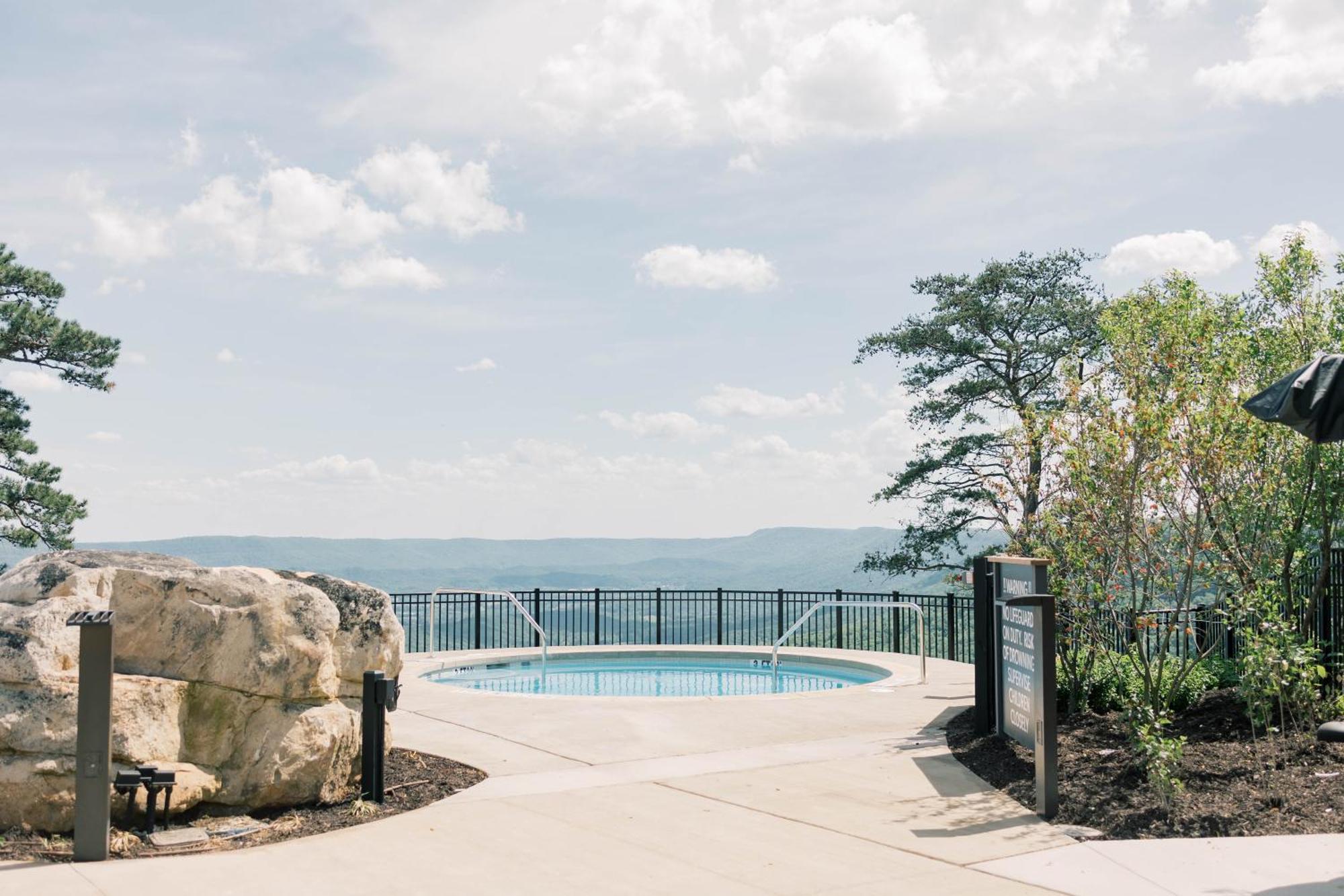 Cloudland At Mclemore Resort Lookout Mountain, Curio By Hilton Rising Fawn Экстерьер фото