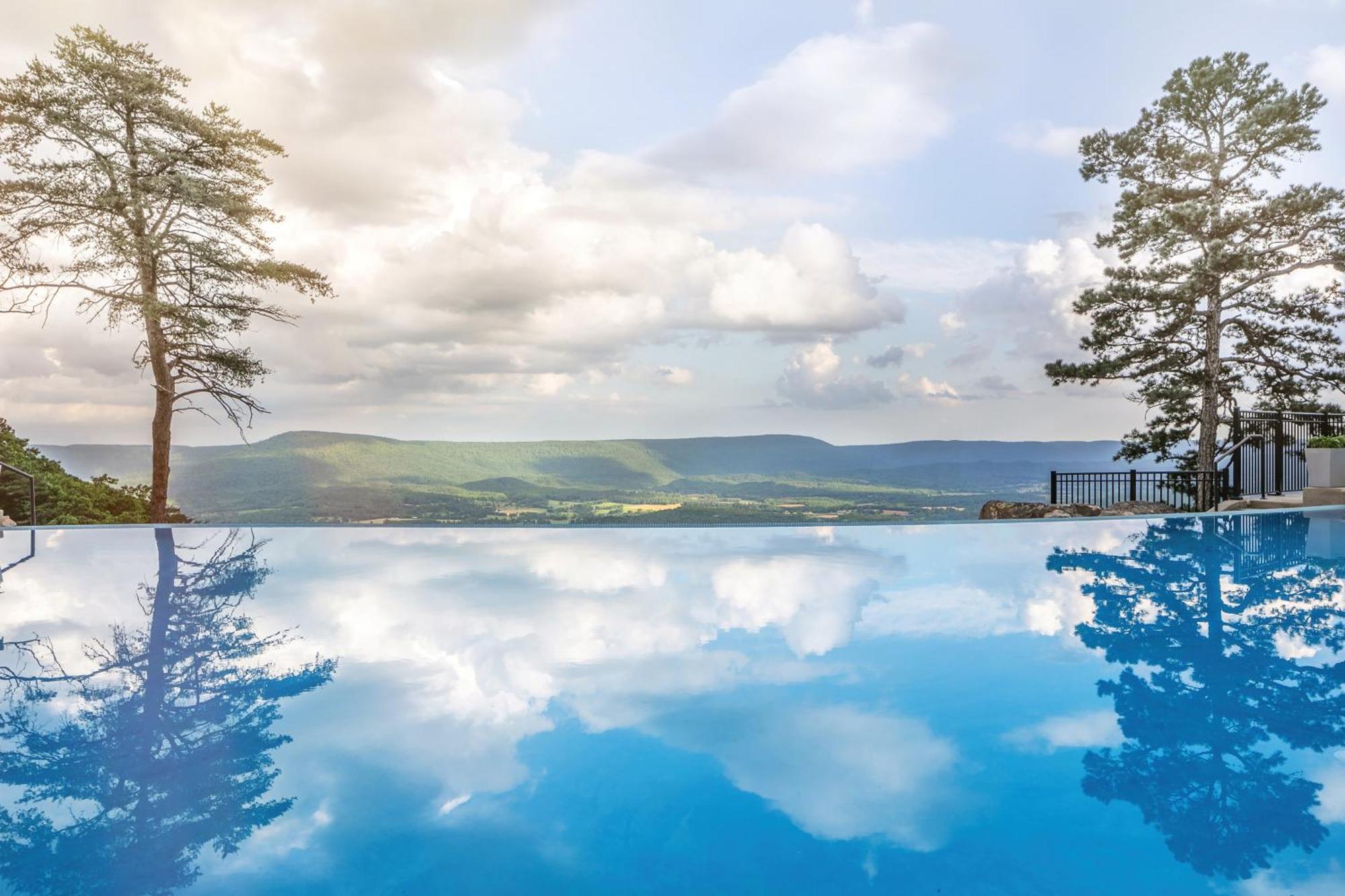 Cloudland At Mclemore Resort Lookout Mountain, Curio By Hilton Rising Fawn Экстерьер фото